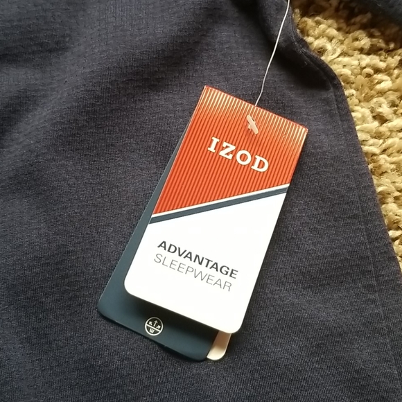 MEN'S IZOD Navy Shirt. NWT - Picture 5 of 9